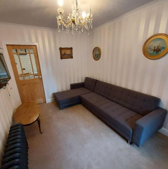 Lovely 1 Bed House In Largs, North Ayrshire Esterno foto