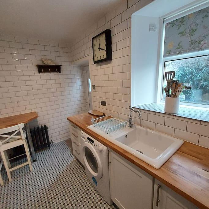 Lovely 1 Bed House In Largs, North Ayrshire Esterno foto